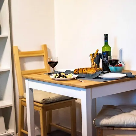 Apartamento Neue Reihe 8 Rechts *